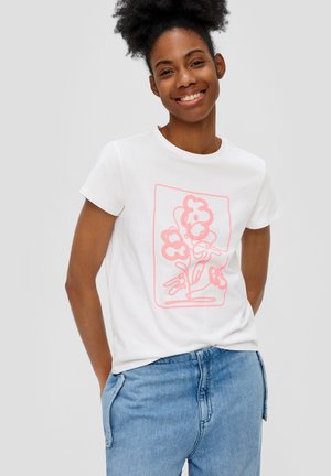 - T-shirt z nadrukiem