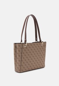Guess NOLANA NOEL TOTE - Sac à main - latte/brown