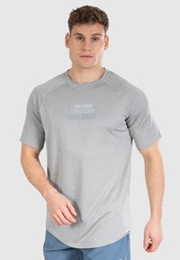 Smilodox POWERFIT TRIPLE PERFORMANCE - Camiseta deportiva - dunkelgrau