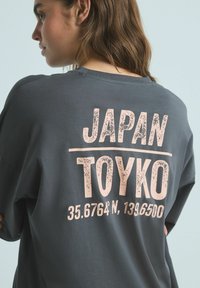Next SET - Pyžamová sada - grey tokyo