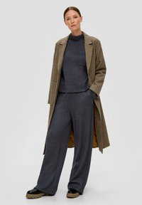 s.Oliver Sweater - dunkelgrau