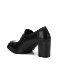 Carmela Zapatos sin cordones - black