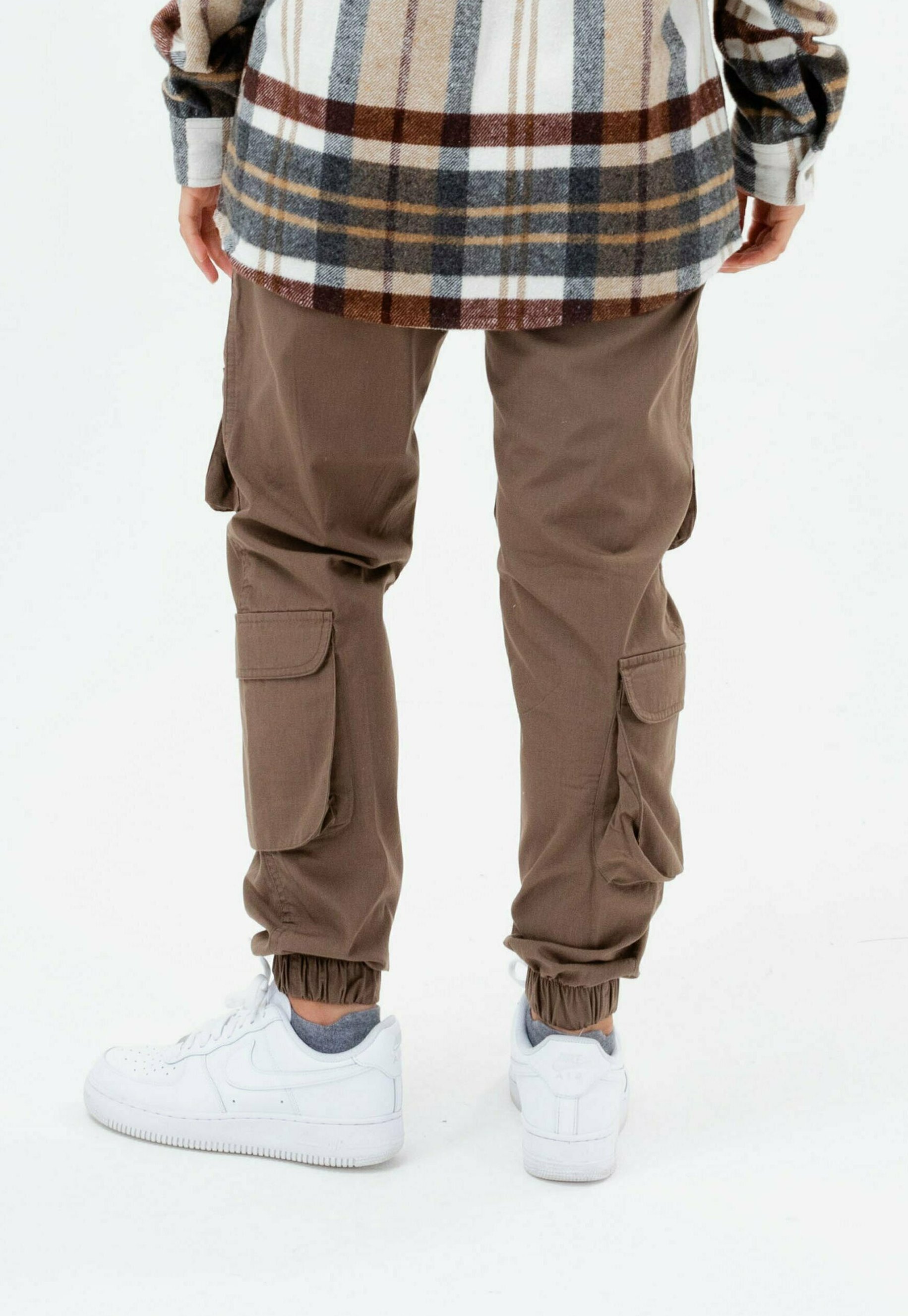 Hype CONTINU8 - CONTINU21115 - Pantaloni cargo - brown/marrone - Zalando.it