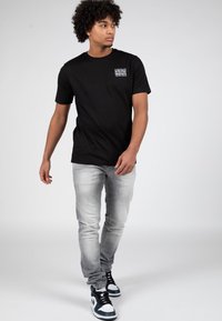 Wrong Friends VICHY - Triko s potiskem - black