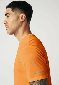 Next ACTIVE - REGULAR FIT - Základné tričko - orange