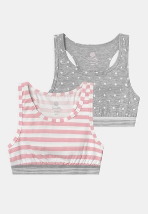 Két cropped top: az egyik rózsaszín és fehér csíkos, a másik szürke fehér pöttyökkel. Mindkettő hátrészes kivitelű és szürke csíkos pánttal rendelkezik.