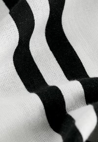 Next COLUMN - REGULAR FIT - Maksihame - black white