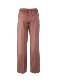 Weite Hosen aus glattem, weichem Stoff in gedämpftem Rosaton. Verfügen über einen elastischen Bund und zwei Gesäßtaschen. Dezentes Seitenstreifendetail.