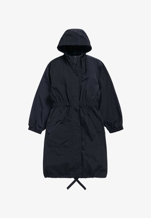Pardesiu negru lung cu glugă, manșete elastice, fermoar frontal, șnur reglabil în talie și două buzunare frontale.