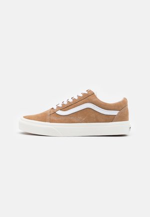 Sneakers - light brown