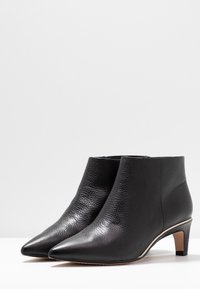 Clarks Ankle boot