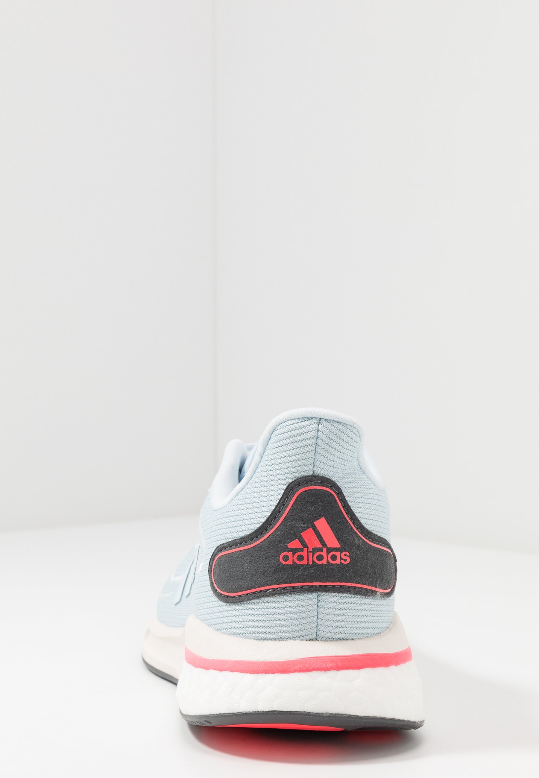 adidas Performance SUPERNOVA - Hardloopschoenen neutraal - sky tint/signal  pink/Lichtblauw - Zalando.nl