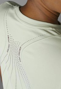 adidas Performance D4T HEAT.RDY REGULAR FIT - Sports T-shirt - mint