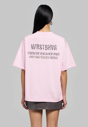 WRSTBHVR, WRSTBHVR T-SHIRT STUDIO V14 T-SHIRT UNISEX - Μπλουζάκι με στάμπα - pirouette