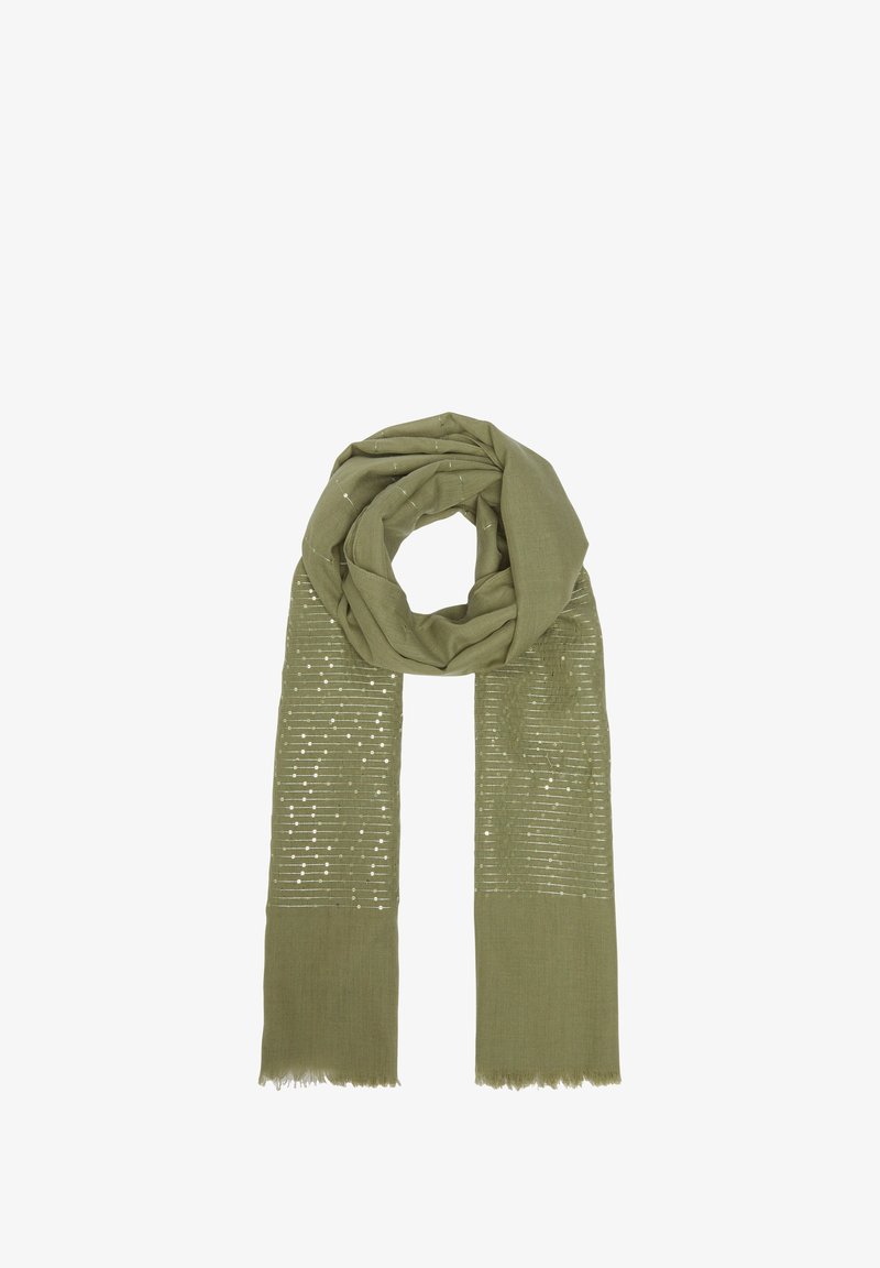 Oliwkowy szalik wykonany z miękkiego materiału, z teksturowanym wzorem w poziome paski i małe kropki, wykończony postrzępionymi brzegami.