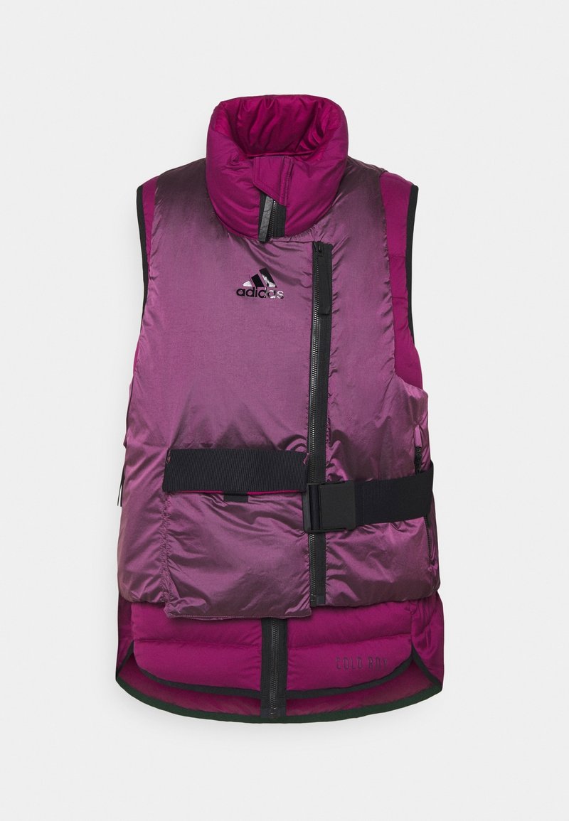 Paarse Adidas mouwloze geïsoleerde bodywarmer met hoge kraag, zwarte diagonaal rits en zwarte verstelbare tailleband.