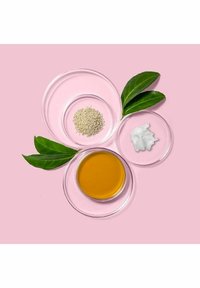 Brave. New. Hair. BRAVE. NEW. HAIR. COCONUT CUDDLE 150ML - Hårserum - white