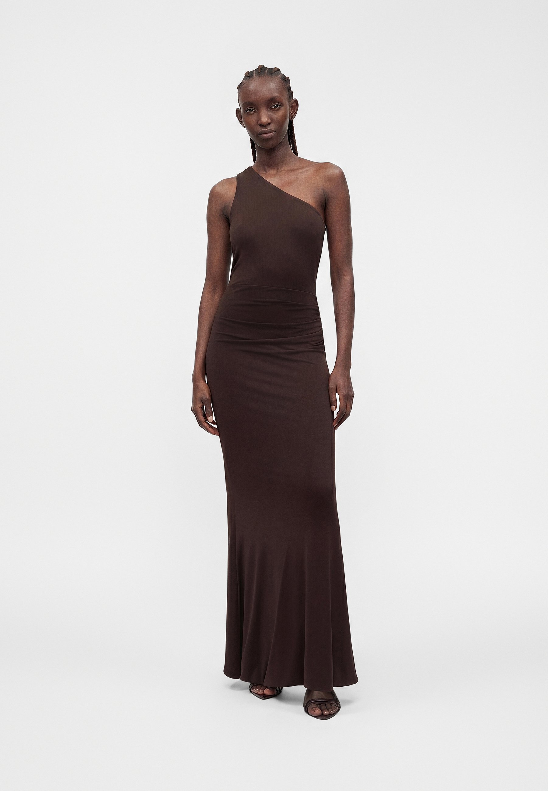 WAL G. TASHA BACK ONE SHOULDER MAXI - Maxi dress - dark brown - Zalando.ie