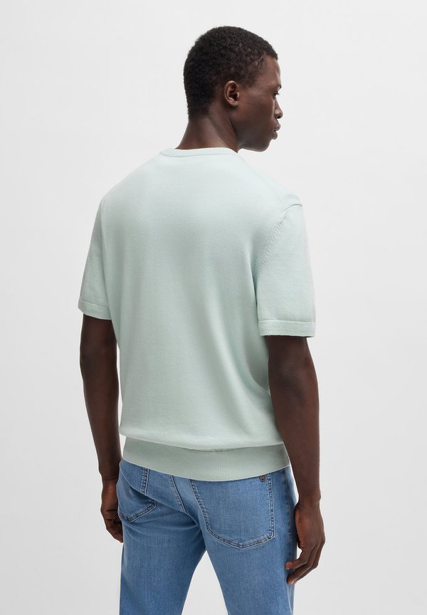 KANACHE - Basic T-shirt2