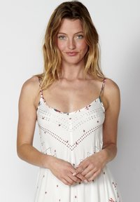 Koroshi SUMMER HIGH  - Maxi ruha - blanco   white