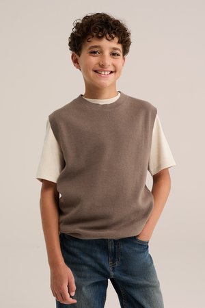 WE Fashion, Pullover - light brown