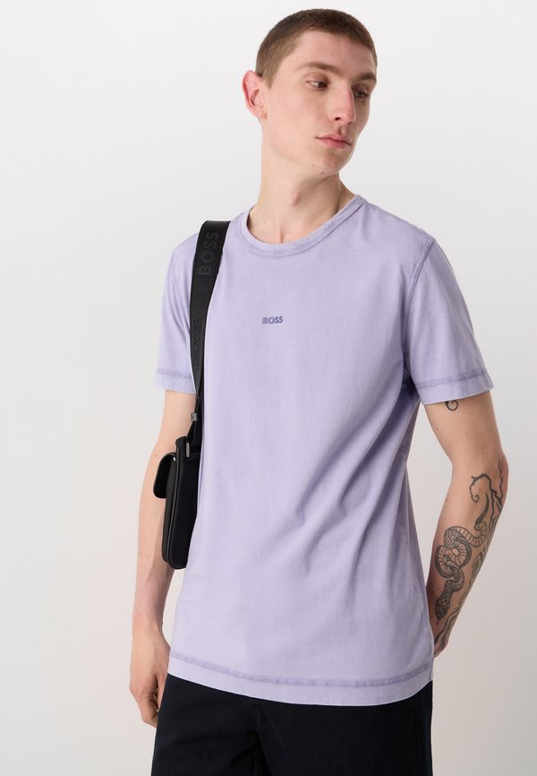TOKKS - Basic T-shirt - open purple3
