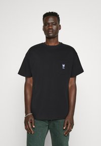 ZOO YORK - INITIAL POCKET TEE UNISEX - Basic T-shirt - black Thumbnail Image 1