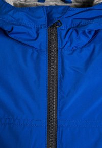 GAP WIND BUSTER - Regnjacka - radiant blue