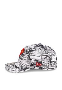 Baseball-Cap mit Comicbuch-Druck in Schwarz-Weiß, mit rotem, gesticktem Logo und Akzenten. Mit gebogenem Schirm und strukturierter Form.