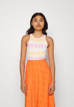 Colourful Rebel SACHI TIE DYE RIB TANKTOP - Μπλούζα - bright orange
