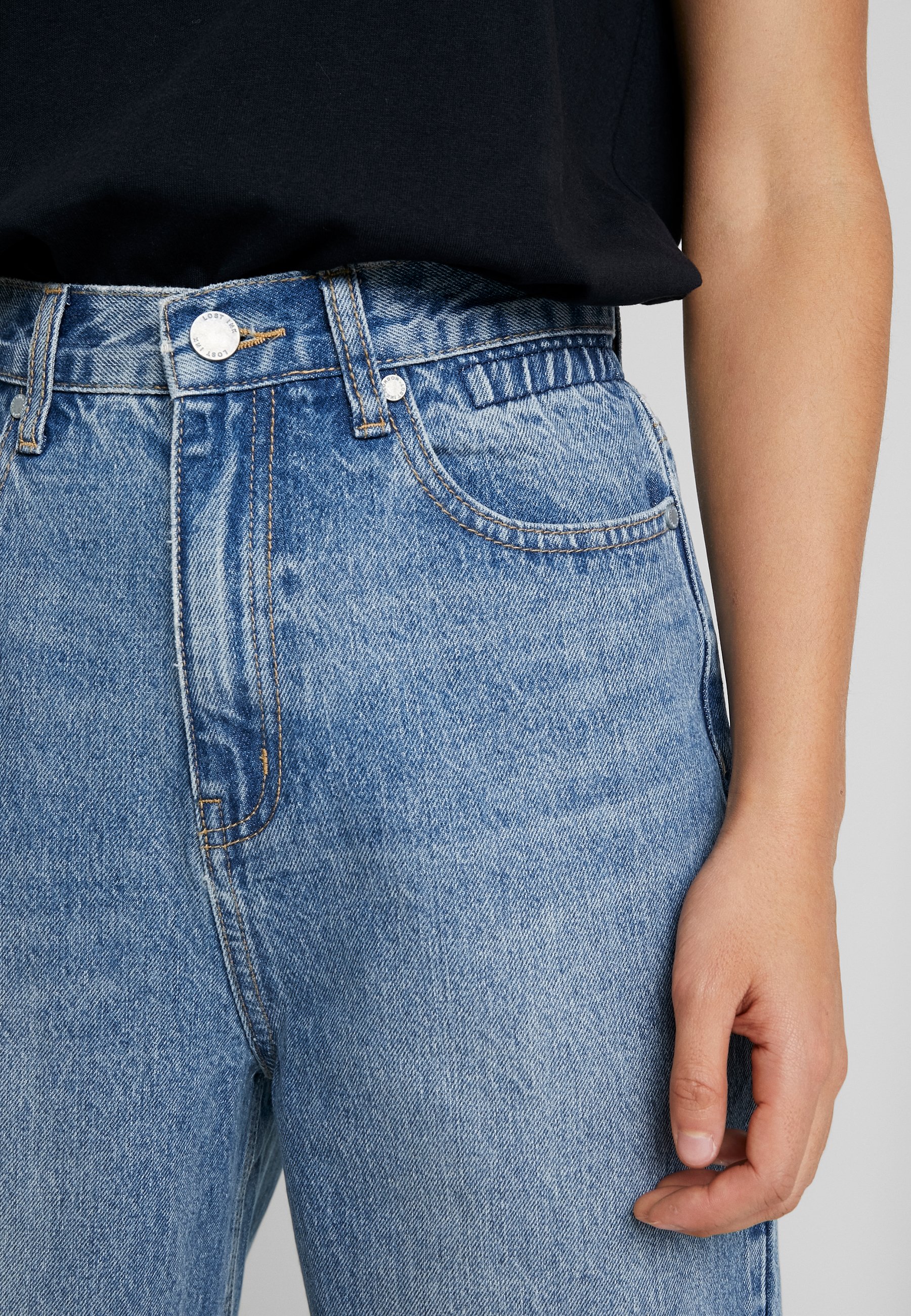 Lost Ink ELASTIC PAPERBAG WAIST LEG Jeans straight leg Lost Ink Petite CROP WIDE LEG JASMINE - Jeans straight leg - light denim