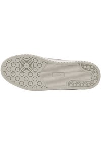 Thumbnail Image 5