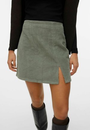 VMLULA NELLY HR SHORT - Jupe trapèze - pad