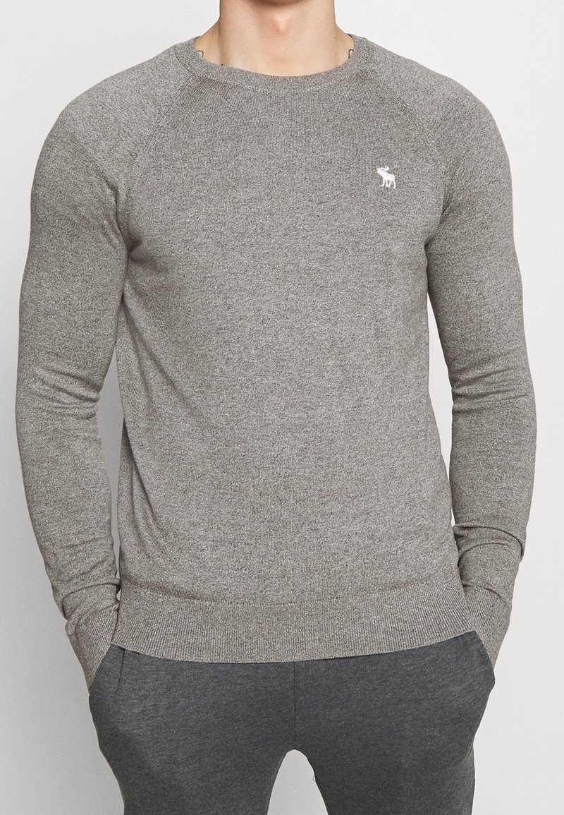 Abercrombie & Fitch Sweter