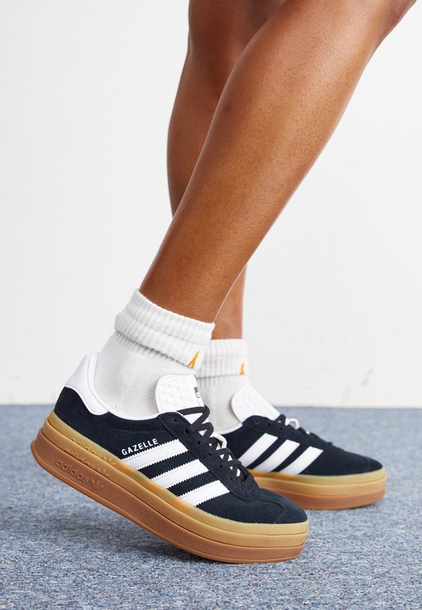 GAZELLE BOLD - Sneakers low - core black/cloud white