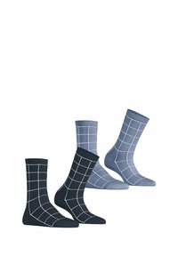 Vier Paar Socken: zwei navy mit weißem Karomuster, zwei hellblau mit subtiler Karodesign. Strickstoff, knöchellang, elastische Bündchen.