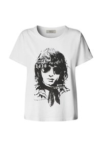 Witte katoenen T-shirt met zwarte grafische print van een persoon met een zonnebril, de tekst "BORN IN LONDON" en "PEPE JEANS" geïntegreerd in het ontwerp.