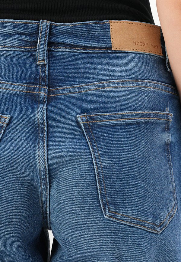 NMYOLANDA WIDE - Relaxed fit jeans2