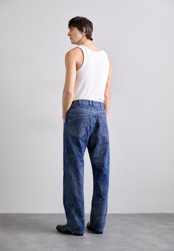 BAGGY - Relaxed fit jeans2