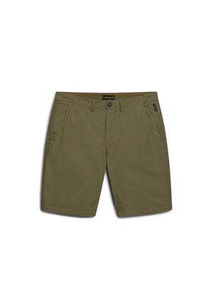 Pantalones cortos caqui de tejido ligero, con un frente plano, dos bolsillos laterales, cierre de botón y dobladillo cosido.