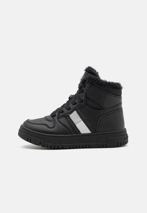 Sneakers hoog - black
