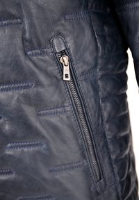 bugatti Lederjacke - navy