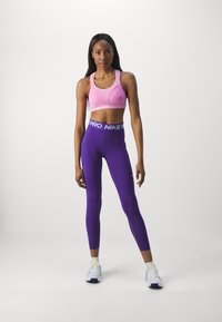 Shock Absorber ULTIMATE RUN BRA - Sports-BH-er med mye støtte - pink