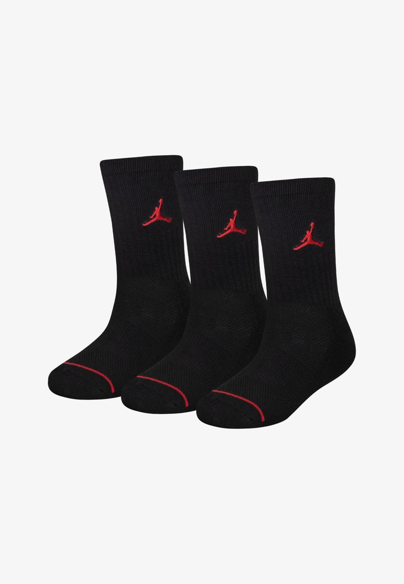 Fekete crew zoknik piros Jumpman logóval a bokán, bordázott textúrával és kontrasztos piros csíkokkal a lábujjaknál. Három darabos csomag.