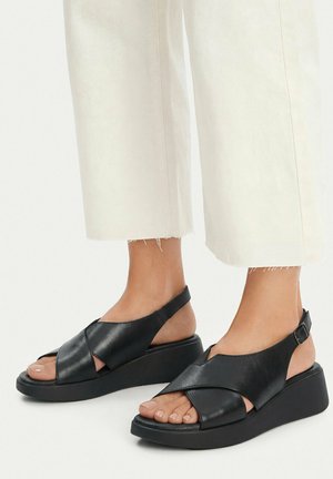 Lasocki, LASOCKI WOMEN'S SANDALS BLACK - Sandalias de cuña - black