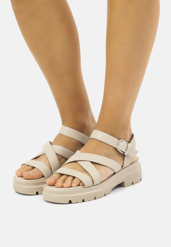 Platform sandals - guanshun cream