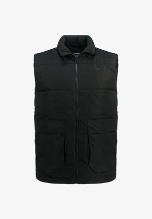 Gilet imbottito nero con colletto alto, zip frontale e due grandi tasche frontali. Presenta una texture trapuntata e un design a taglio dritto.