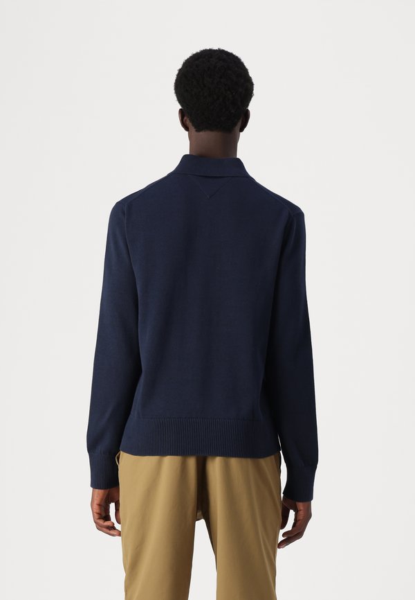 SLIM ESSENTIAL SWEATER - Long sleeved top2