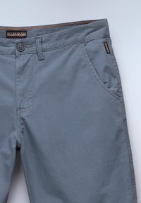 Thumbnail Image 5