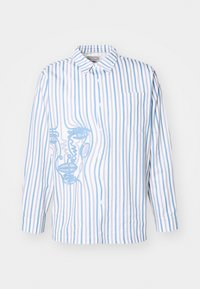 STRIPED FACE BUTTON UP SHIRT - Shirt - white